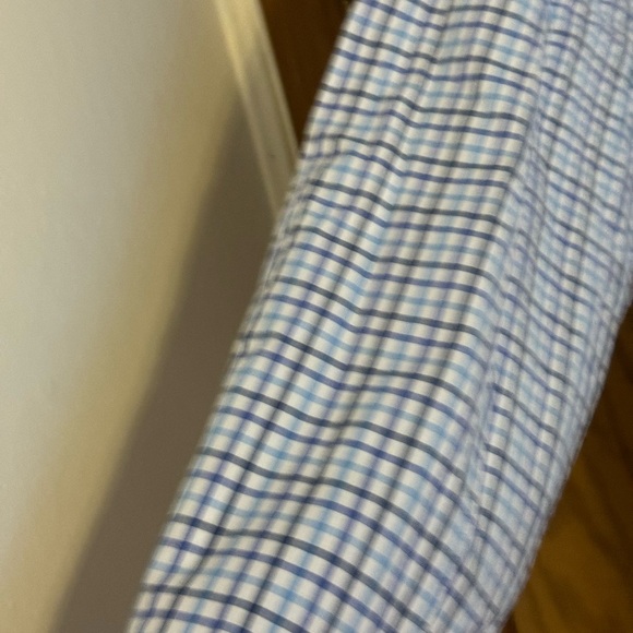 Vineyard Vines By Shep & Ian Size XL Classic Fit Whale Shirt Blue and White cks - Picture 8 of 14